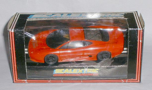 Jaguar XJ220