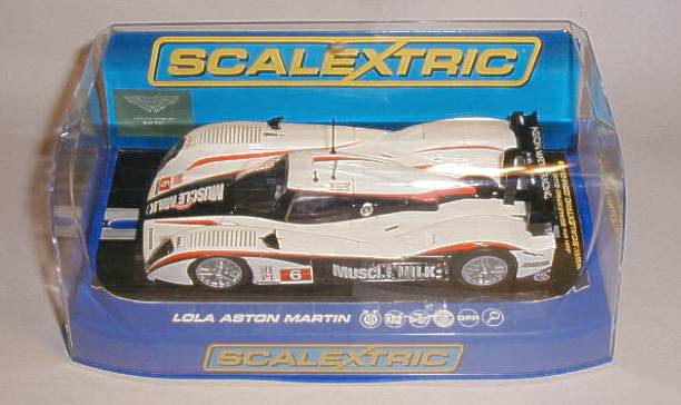 Scalextric Lola Aston Martin Muscle Milk