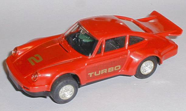Scalextric C363 Porsche Turbo 935 in red with original box