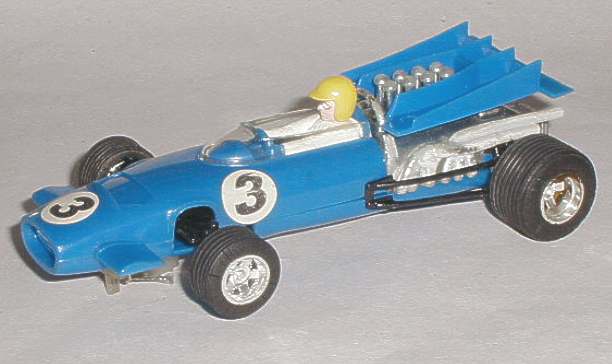 McLaren M9A