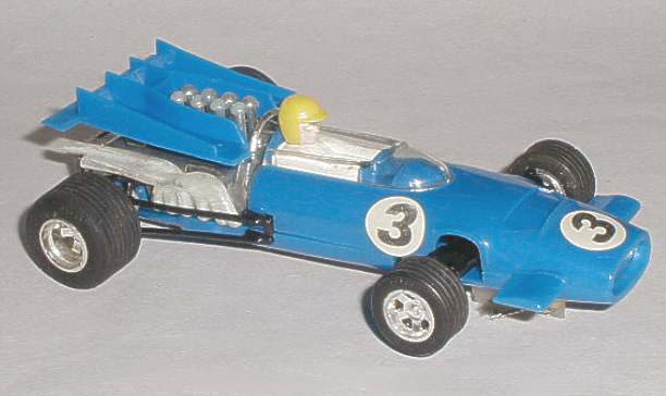 McLaren M9A