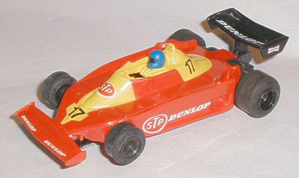 Scalextric C472 Dunlop F1 car 