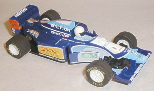 Benetton SCALEXTRIC C583 BENETTON NO 2 IN NEAR MINT CONDITION CRACK IN FRONT WING 