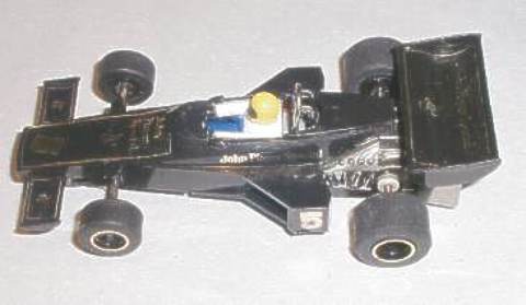 Lotus 77